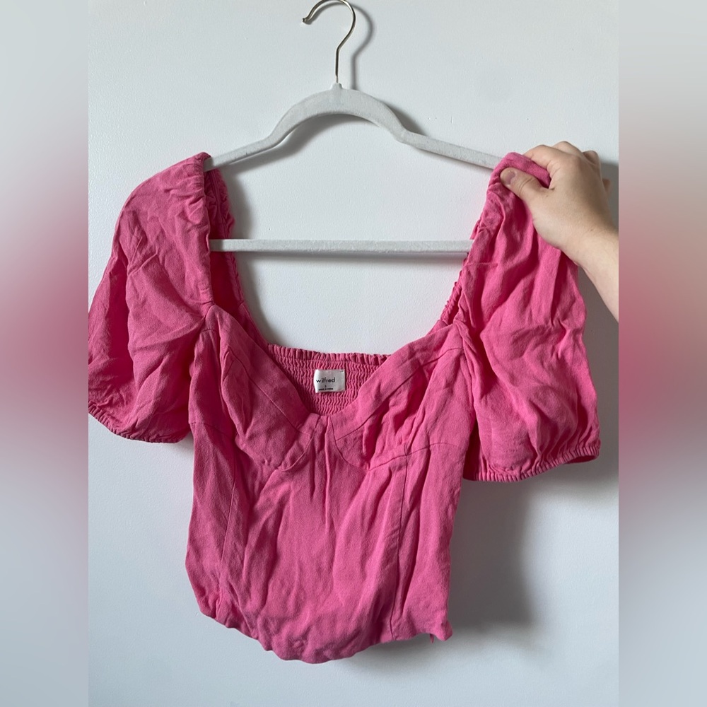 Aritzia Puff Sleeve Women's Top